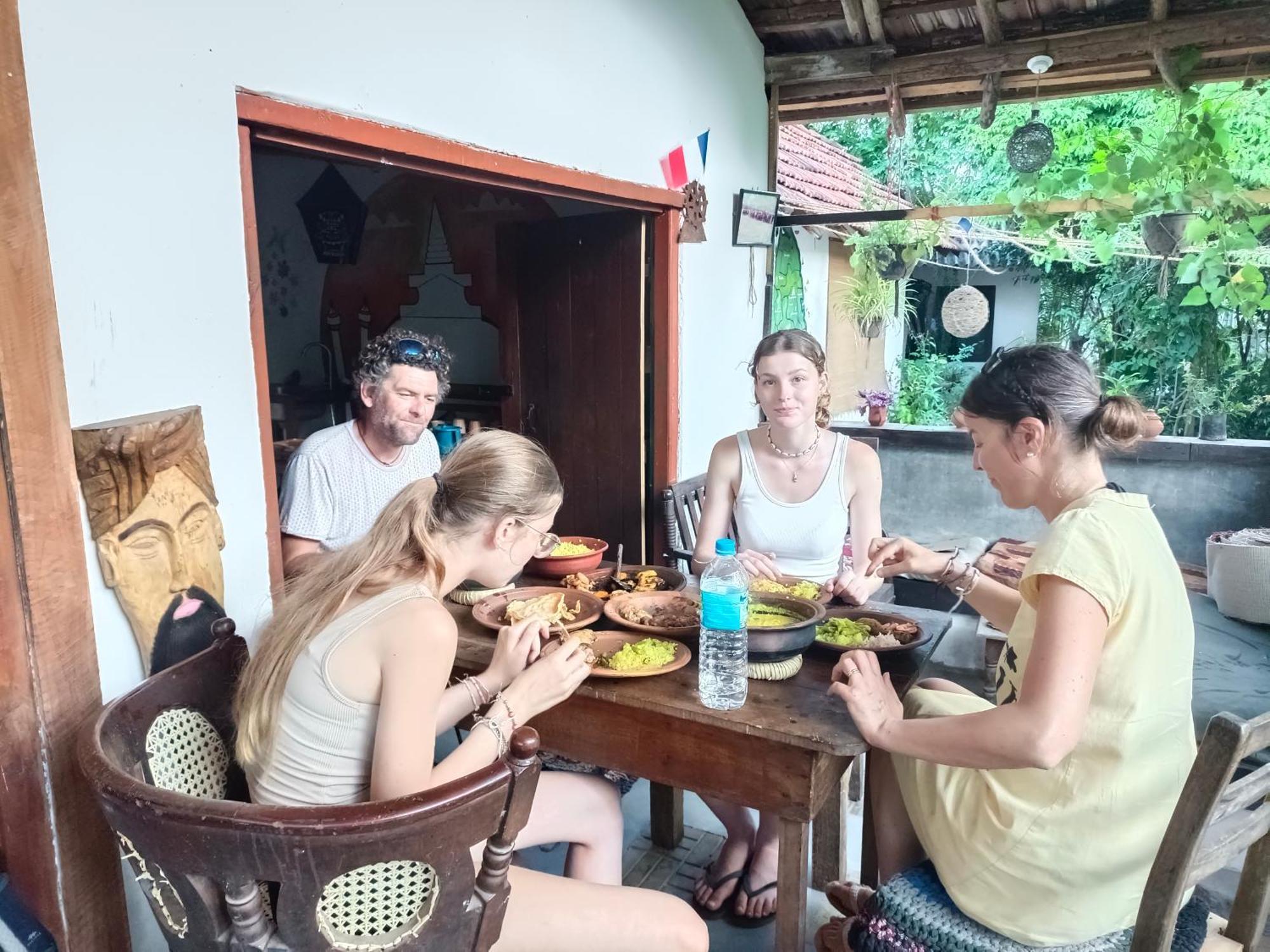 Mamisa Cafe, Home Stay Habarana Eksteriør bilde